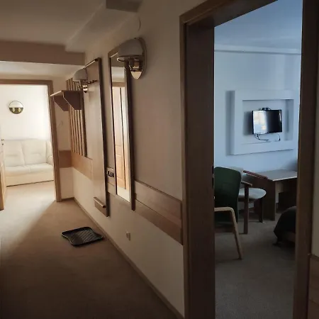 Belchatow W Szklarskiej Porebie * 스클라르스카포렘바